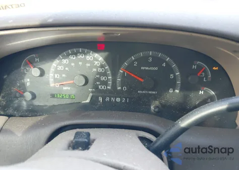 1999 Ford F-150 Lariat/Xl/Xlt z USA, uszkodzony, nr VIN 1FTRX18L0XNA64155